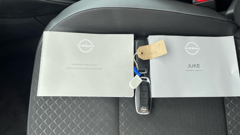 Nissan Juke 1.6 Hybrid N-Connecta 5dr Auto Hybrid Hatchback